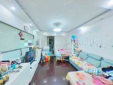 带产权车位,电梯高区南北通,双阳台大两房,普陀区,物美价廉。