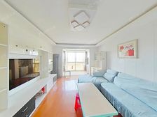 近地贴,位置好,户型好,适合年轻小夫妻,满五年