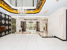 正南 燕西台 4室2厅 精装修