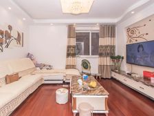 新上!精装修,西边套南北通,高区采光好,近环宇城山姆站口百米