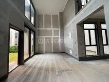 五象总部基地 万科紫台别墅 边套带大花园大露台 700