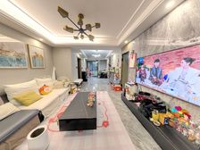 (本人专售青秀澜湾)小区绿化好!湾头适宜居住的小区!急售中