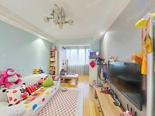 外销房小区,一梯两户,中间楼层,自住装修好