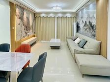 碧桂园翡翠湾精装三房 东南朝向 满五,采光好,南北对流