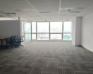 成都339 精装现房 单价4800 户型方正 产权清晰可自用