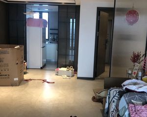泛迪中心4室2厅2卫南朝向390.0万元/套出售