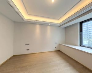 绿城春月江澜湾 次新房 电梯洋房 三居室双卫