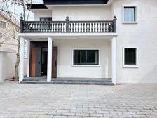 嘉浩别墅3室2厅南