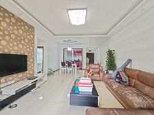 轻轨2号线动物园站 西城镜园 性价比无敌 双重点书包区府对面