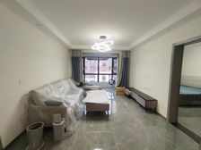 中建雲栖苑 出行方便 高楼层采光充足 双卫格局 临地铁送车位