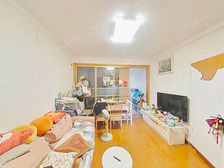 绿园五村2室1厅,一梯两户,南北户型,自住装修,满五