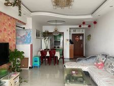 蓝溪谷地 3室1厅 东南