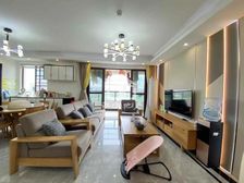 《新上》骋望珺玺 精装大四房楼层好价格可协商