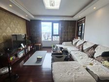 隆兴峰景苑3室2厅2卫南朝向350.0万元/套出售