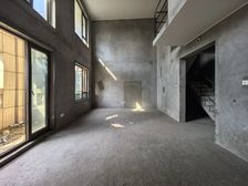 鸿恩寺公园南向精装大平层 满二仅280万