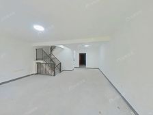 华润佘山九里二期4室2厅3卫产权满五税少有车位220.64平