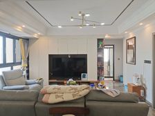 近万达.龙湖盘 品质小区轻轨房