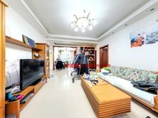 精装修装双气3房 香城花园三区 楼层送家电 送车位159万板