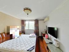 精装修可拎包入住中间楼层地,铁交通便利