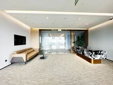 正对电梯口甲艺术现房 双面采光!业主直租 价格含税含物业