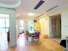 南北通二房,总价可以谈,厅大气,采光好