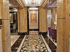 专做 华茂悦峰5室2厅5卫 正南 精装修 在售都有