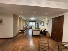 音乐喷泉西南角,湖滨苑公务员低密小区,7层电梯洋房