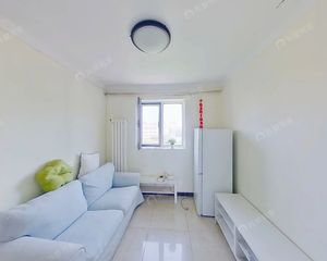 新上 新中西街 南北通透 全明格局 满二年 业主急售
