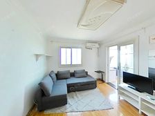 东边套全明户型 房间阳台朝南 厅朝东 诚心出售 看房方便的