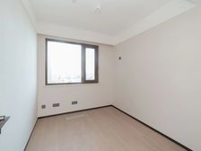 地铁0口 环球港湾3室精装 中间楼层 六恒科技住宅 南北通透