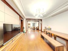 大 花园 江东府房东诚心出售 这样的花园不多