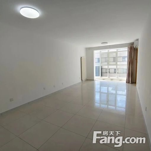  ���ɼ�԰ 2��1��1�� 93ƽ��װ�� 8000Ԫ/�� 