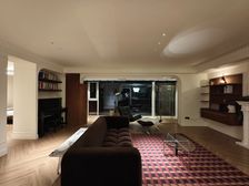 江北嘴 万科御澜道一二三期三房365万