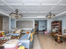 次新小区 一线江景 正对西湖群山 百万豪装全送 大四房三阳台