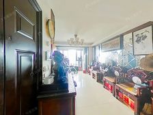 南北通透 中间位置 小高层 户型正气