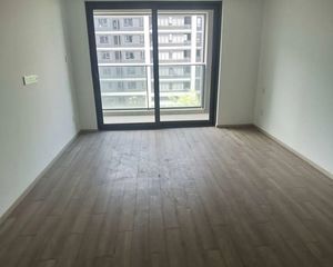 咏兰郡3室2厅1卫南朝向300.0万元/套出售