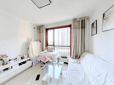 想象国际正规一室一厅,好楼层,满五 诚心出售