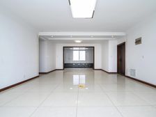 政和路丹尼斯附近|电业局家属院|通透三居室带车位|随时看房