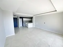 库萨达斯(Ku?adas?)海滩附近全新公寓,带共用泳池