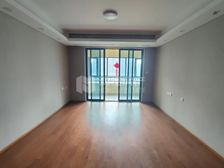 华润万象城 南北通透,采光好 装修好,环镜优美 视野好,诚心出售