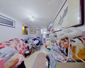 万泉户名 苏州街地铁 2室·1厅 中间层南北通透 满五