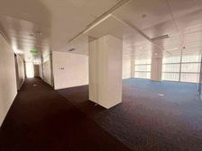 珠江城大厦丨珠江新城商圈丨三面采光丨精装修丨可配家具