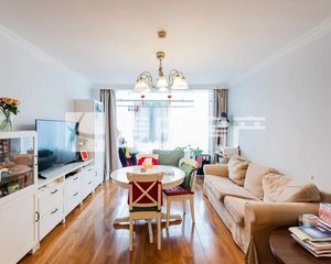 香江花园 2室1厅 南