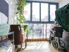 02年商品房,电梯高区,全明户型,采光好,诚意出售