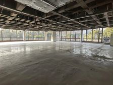 高新区三方大厦整层1100平一楼独立电梯入户可做展厅创意办公