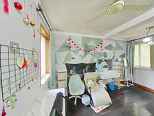 中噶费一个点,3楼,可-改小2房,全明户型,三轨交汇,近前滩