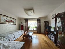 中油成功园 小高层中间楼层 精装修