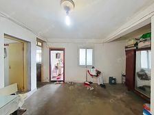 新出民风原始大两房看房随时 非常诚心 急急急