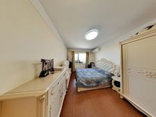 和平 中xin片电梯房 精装修 价格合理就卖