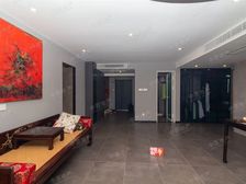 业主住楼上,诚意出售:婚房装修,拎包入住,所见即所得!